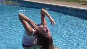 dixies-smoldering-sexy-swim-to-warm-you_